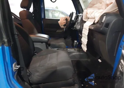 2012 Jeep Wrangler Sport z USA, uszkodzony, nr VIN 1C4AJWAG0CL110307